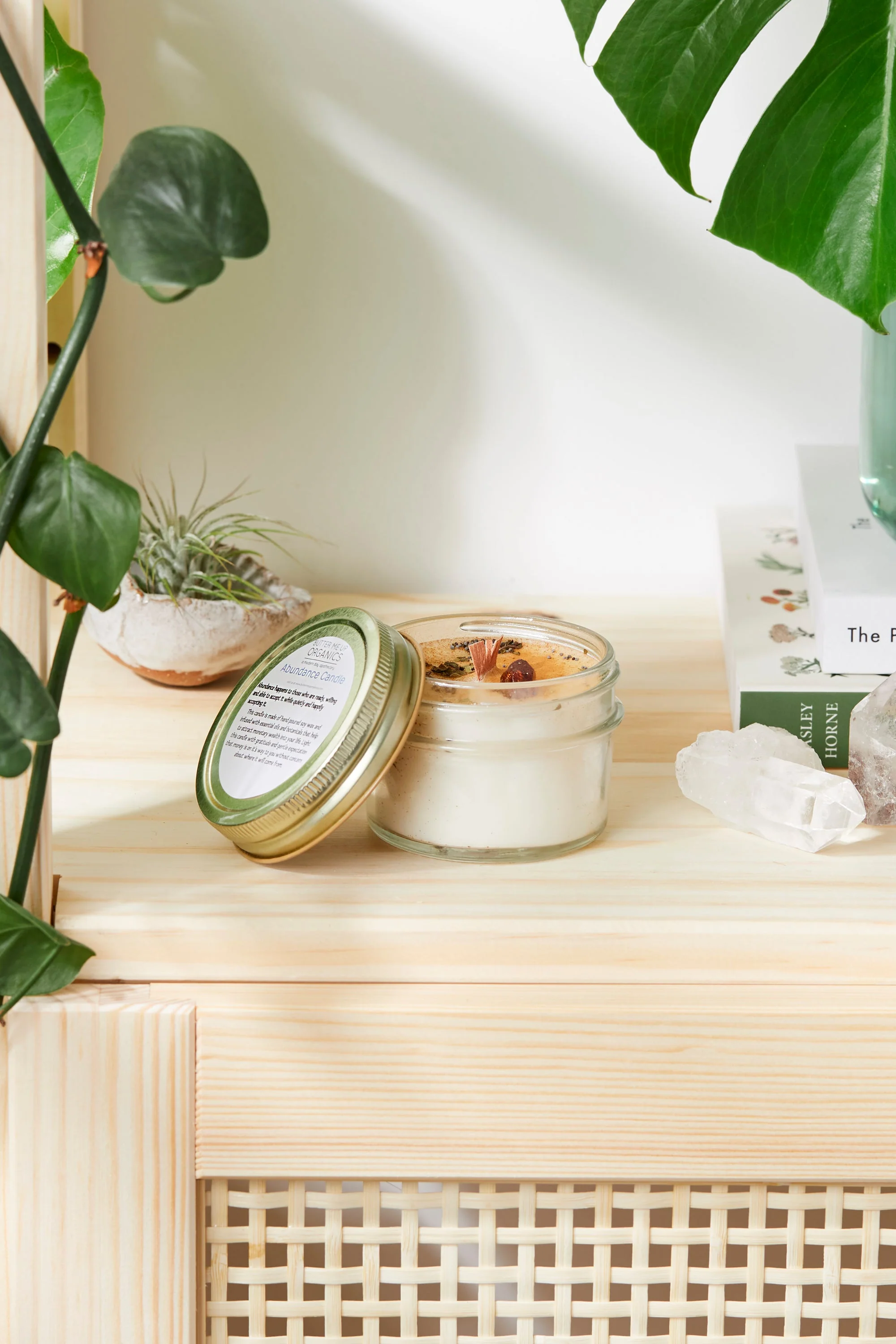 Abundance Ritual Candle Soy Jar Wooden Wick Citrine - Image 9